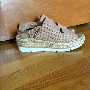 Dr. Scholl's Tan Espadrille Platform Sandals